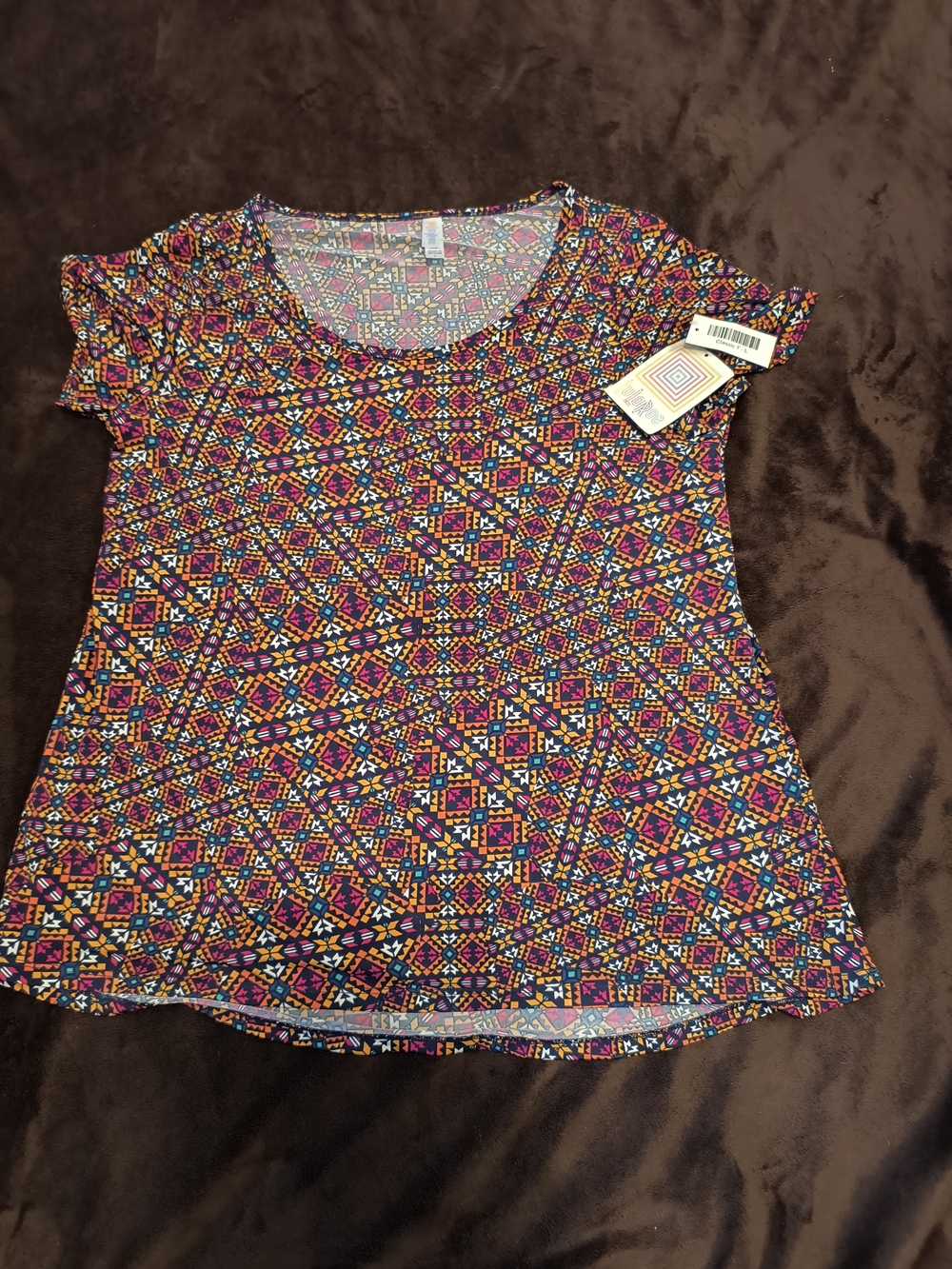 Lularoe NWT Classic T Women’s Geometric Print Short Sleeve Top - Multicolor